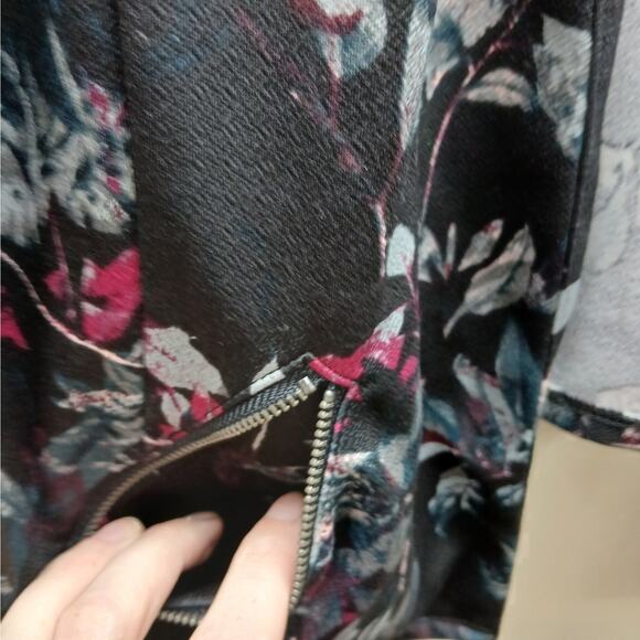 Maurices Floral Print Long Sleeve Open Front Light Jacket Office Wear Black XL - Picture 2 of 6
